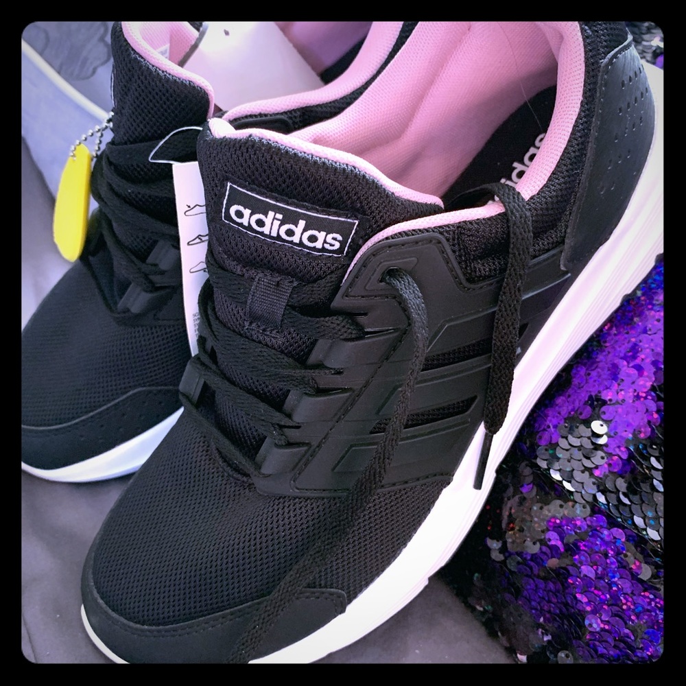 Adidas cloudfoam galaxy